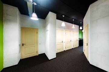 Кровать в общем 10-местном номере для мужчин в  Happy Hostel Kiev